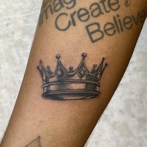 Crown Tattoo by Tattoo artist Mukesh Tupkar: Royalty on your skin